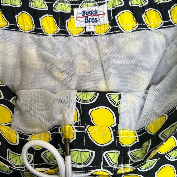 BEACH BROS LEMON‎ SWIM TRUNKS. Large. Bright colors. NAVY AND YELLOW - Picture 2 of 3